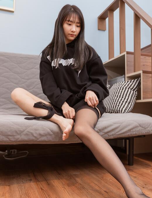 变态放荡女纯肉辣文